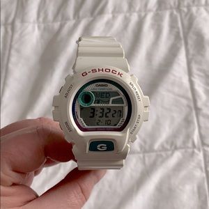 G-Shock White 6900